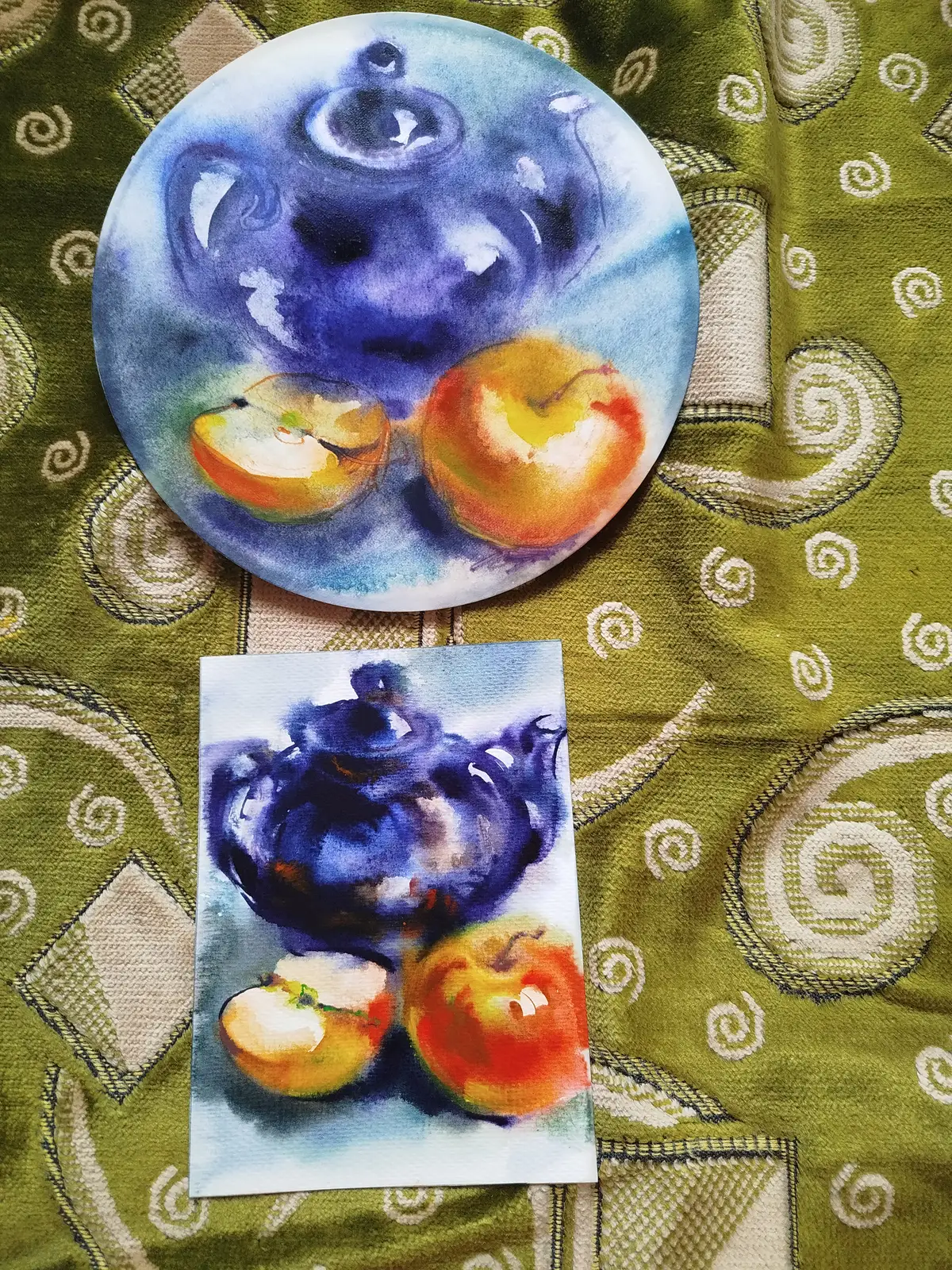 Яблоки с синим