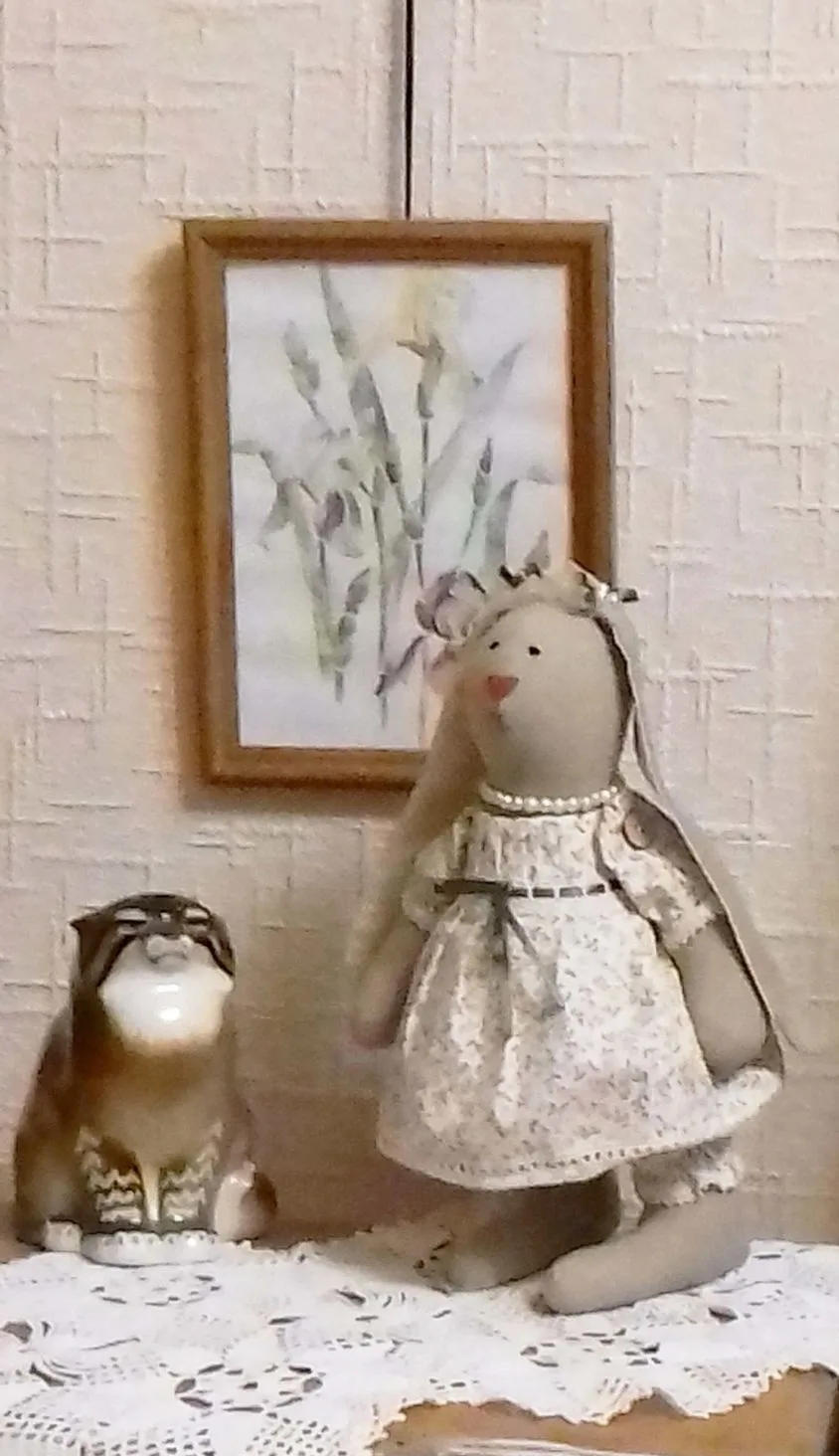Игрушки.  Графика соусом.