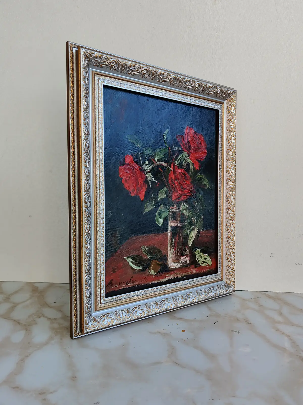 Красные розы