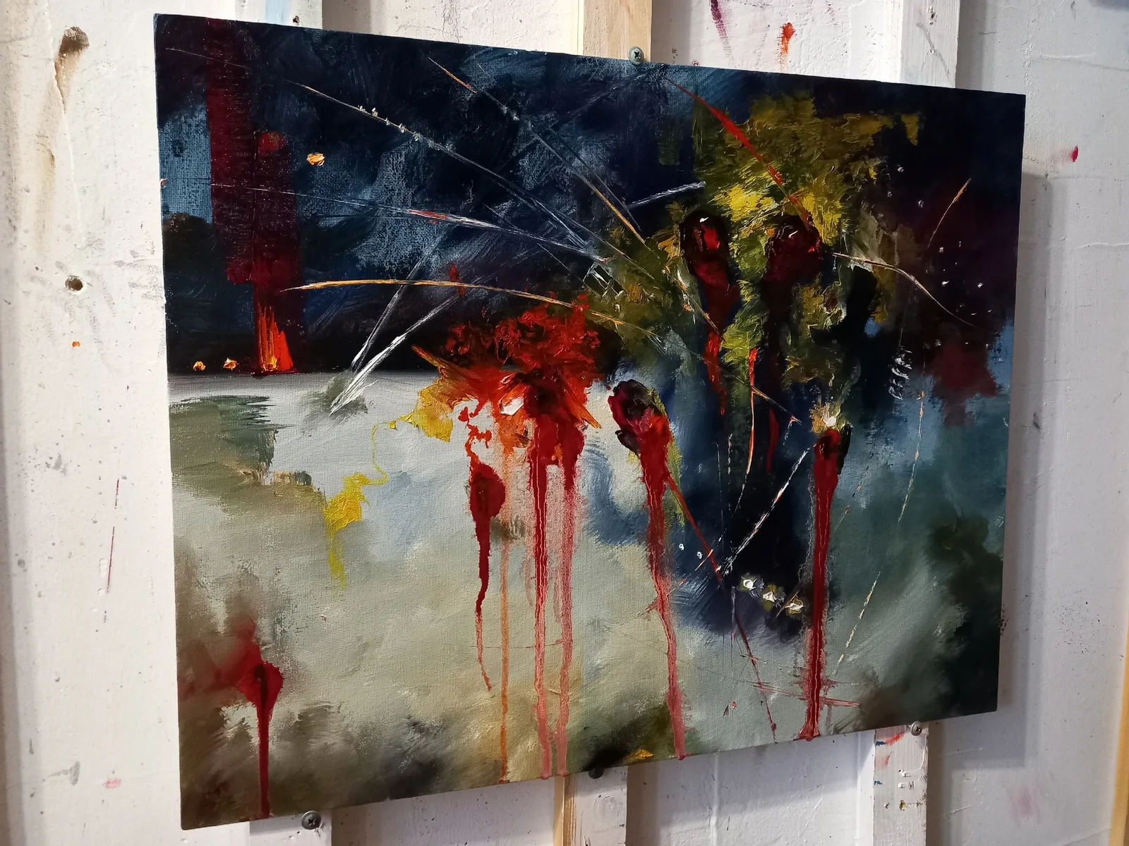 "Систематизатор теней, запутавшийся в картотеке собственных сновидений"